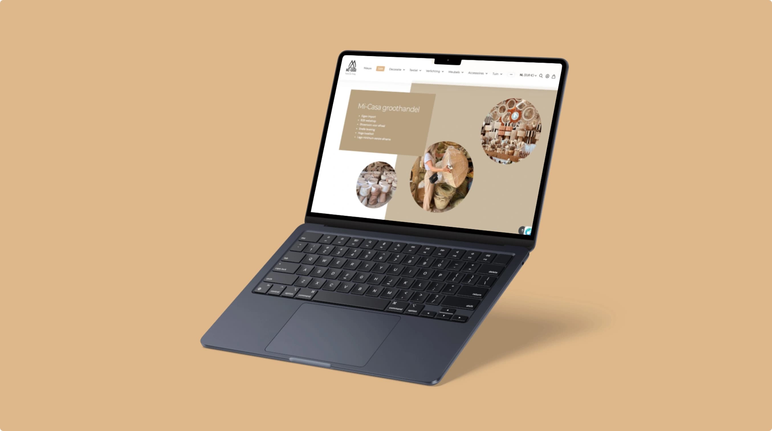 Webshop Mi-Casa Home and Living op laptop